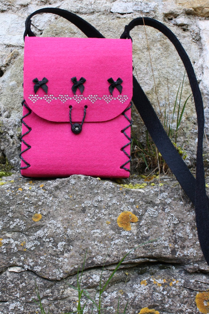 Dirndltasche Filz pink Schleife